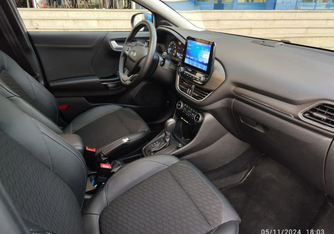 
								Ford Focus 2015 full									