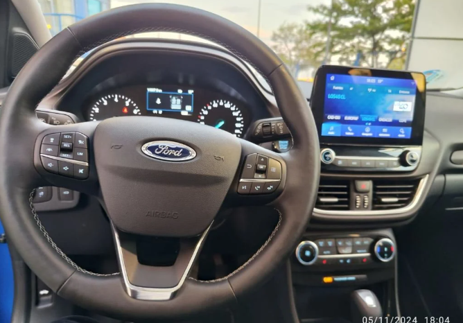 
								Ford Focus 2015 full									
