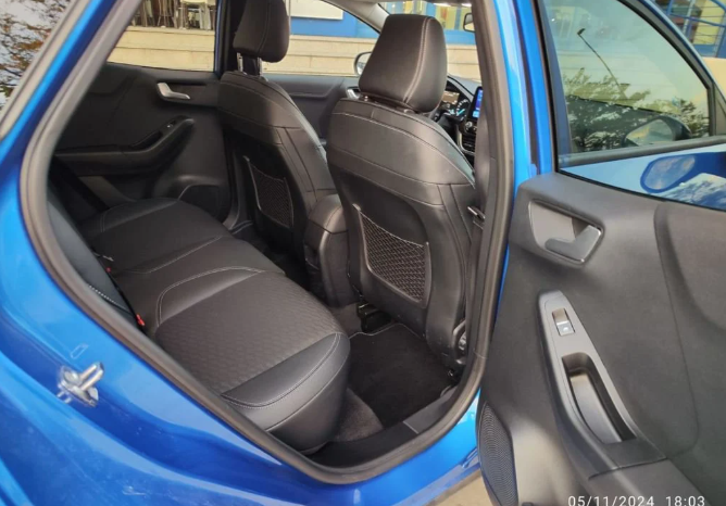 
								Ford Focus 2015 full									